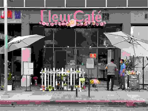 Fleur Café.